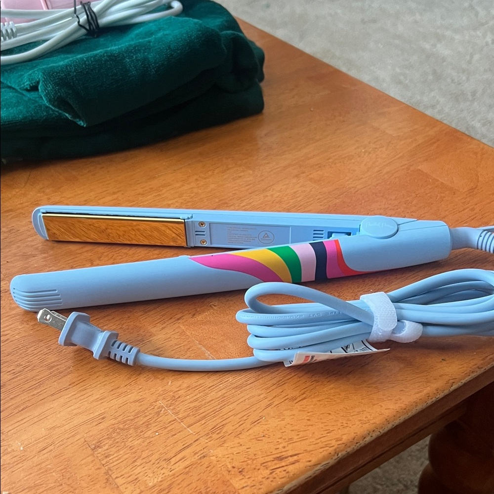 Colorful Hair Straightener with Blue Handle